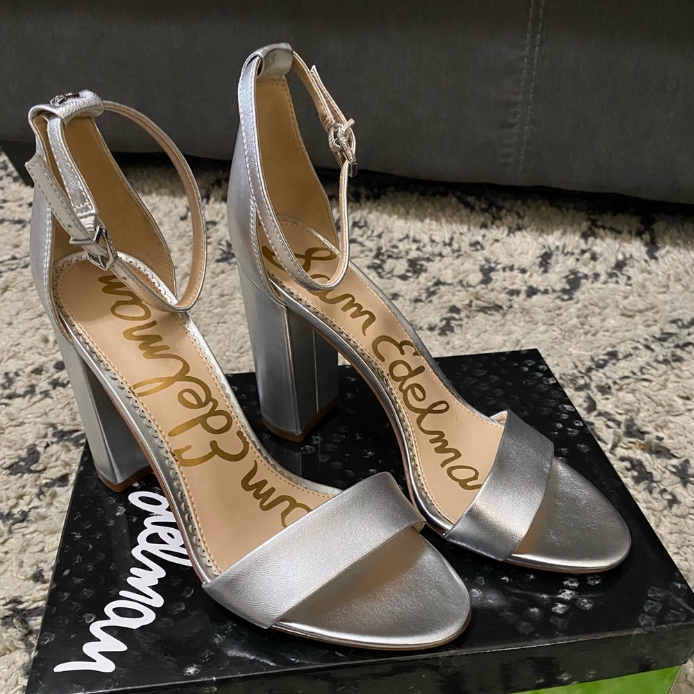 Sam Edelman Yaro Heel
